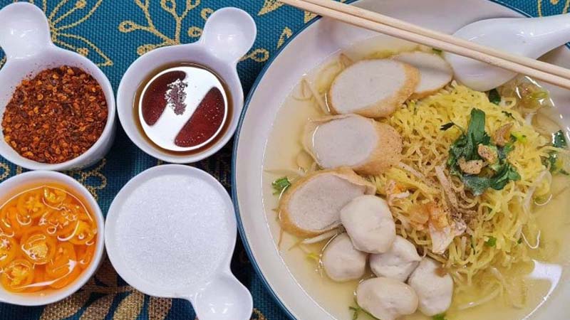 ฝันว่ากินก๋วยเตี๋ยวเลขเด็ด